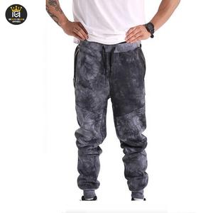 Jogging délavé à l'acide pour hommes fabriqué en usine, coupe confortable, fermeture à cordon de serrage personnalisée, pantalon léger et décontracté pour hommes délavés - Product Image 1