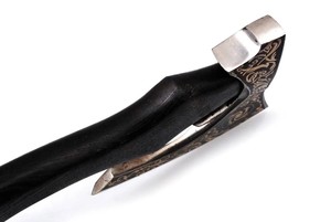 Hache de Bâtisseur en Acier à Haute Teneur en Carbone Forgée à la Main, Qualité Industrielle, Manche en Bois Personnalisé OEM, Tête Barbe, Longueur 500mm - Product Image 3