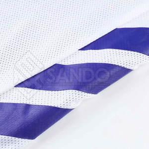 ชุดกีฬาบาสเก็ตบอลเครื่องแบบบาสเก็ตบอลสีทึบพิมพ์ลายออกแบบล่าสุด - Product Image 5