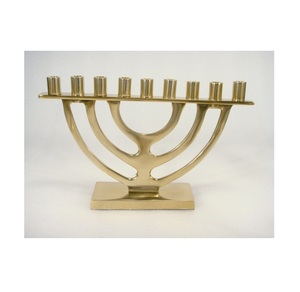 Candelabro decorativo de latón de Color dorado, portavelas de Menorah, soporte de nueve ramas de Hanukkah para decoración de restaurante de Hotel en casa - Product Image 3
