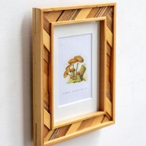 RoseWood Creative <b>Floating</b> Picture <b>Frame</b> Engagement Gifts for Couples Cool Wedding Bride Be Bridal Gifts - Product Image 3