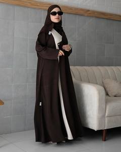 Abaya longue en satin de luxe sur mesure en gros, vêtements islamiques de haute qualité inspirés de Dubaï, manches longues, anti-rides, faits à la main - Product Image 4