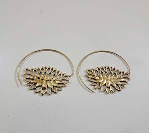 Boucles d'oreilles créoles ethniques bohèmes faites à la main bijoux en laiton indien GC-ER-456 Style Boho Unique - Product Image 1