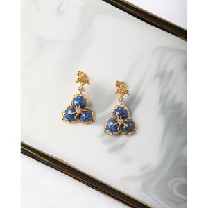 Boucles d'oreilles Trio Nuit Étoilée avec Lapis Lazuli et Or, Style Goutte Tendance - Product Image 2