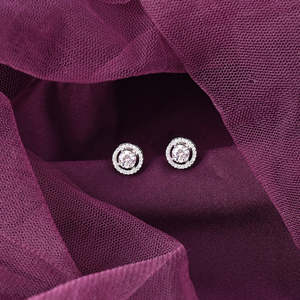 Achetez des boucles d'oreilles en argent sterling 925 de qualité supérieure pour femmes et filles, boucles d'oreilles à clous en or 14 carats et saphir en forme de goutte d'eau - Product Image 2