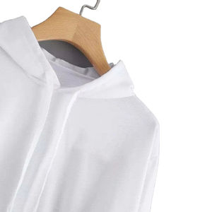 Nouveau Top Court à Capuche Tricoté à Manches Longues et Coupe Oversize pour Femme – Tendance Actuelle et Simple – Vente Flash - Product Image 5