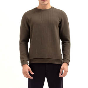 สเวตเชิ้ตผู้ชายย้อมสีล้วนผ้าฝ้าย100% ออกแบบโลโก้ได้ตามต้องการ - Product Image 1