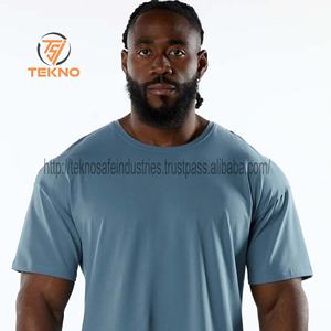 T-shirt surdimensionné 100% coton de haute qualité pour hommes Logo personnalisé sérigraphie respirant léger avec motif solide longue longueur - Product Image 5