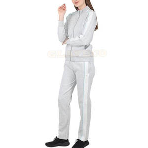 Vente en gros de survêtements pour femmes dernière conception Service OEM Modèle solide Style décontracté Fabriqué au Pakistan Saison d'hiver à vendre - Product Image 2