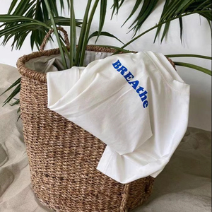 Camiseta Gráfica Breath, Estilo Urbano Minimalista, Suave, Cómoda para Uso Diario, Top Esencial de Verano - Product Image 6