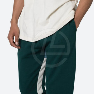 Pantalones Acampanados para hombre de inspiración vintage con drapeado elegante y bolsillos laterales Pantalones Acampanados para hombre - Product Image 6