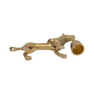 Vente en gros de sculpture de chien en métal avec cloche dans la bouche, ornement artisanal en métal plaqué or de style unique pour la décoration de table d'hôtel à la maison - Product Image 3