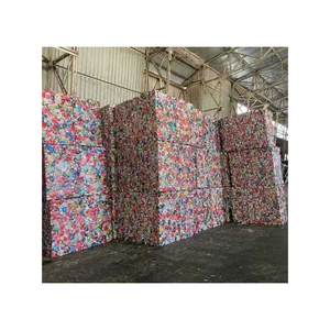 Déchets de canettes en aluminium compressé propre, haute pureté, 90% de teneur en Al, origine France, pour la récupération et la réutilisation des métaux - Product Image 4
