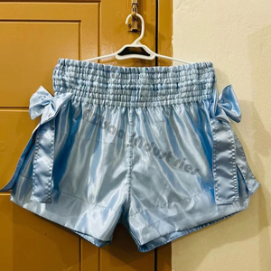 Short de boxe MMA de qualité supérieure pour femme Short thaïlandais avec nom et couleurs personnalisés - Product Image 1
