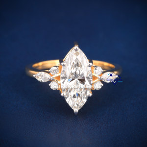 Fabricantes de joyería 925 Sliver Moissanite Anillo de compromiso elegante para mujer hecho a medida con nuevo diseño - Product Image 1