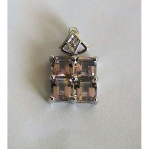 Pendentif artisanal en argent sterling 925 avec pierres Shah pour femme, améthyste taille princesse et topaze blanche, motif chiffres - Product Image 1