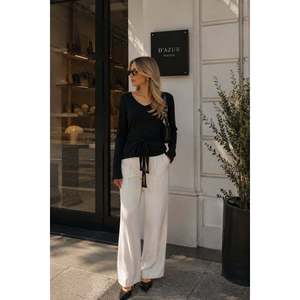 Blusa de punto fina con detalle Baglama - Negra - Negra - Product Image 1