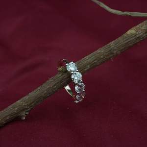 Anillo de diamante cultivado en laboratorio de lujo 3.00Ct corte redondo VS1 IGI SGL certificado Oro rosa oro plata compromiso boda joyería proveedor - Product Image 2