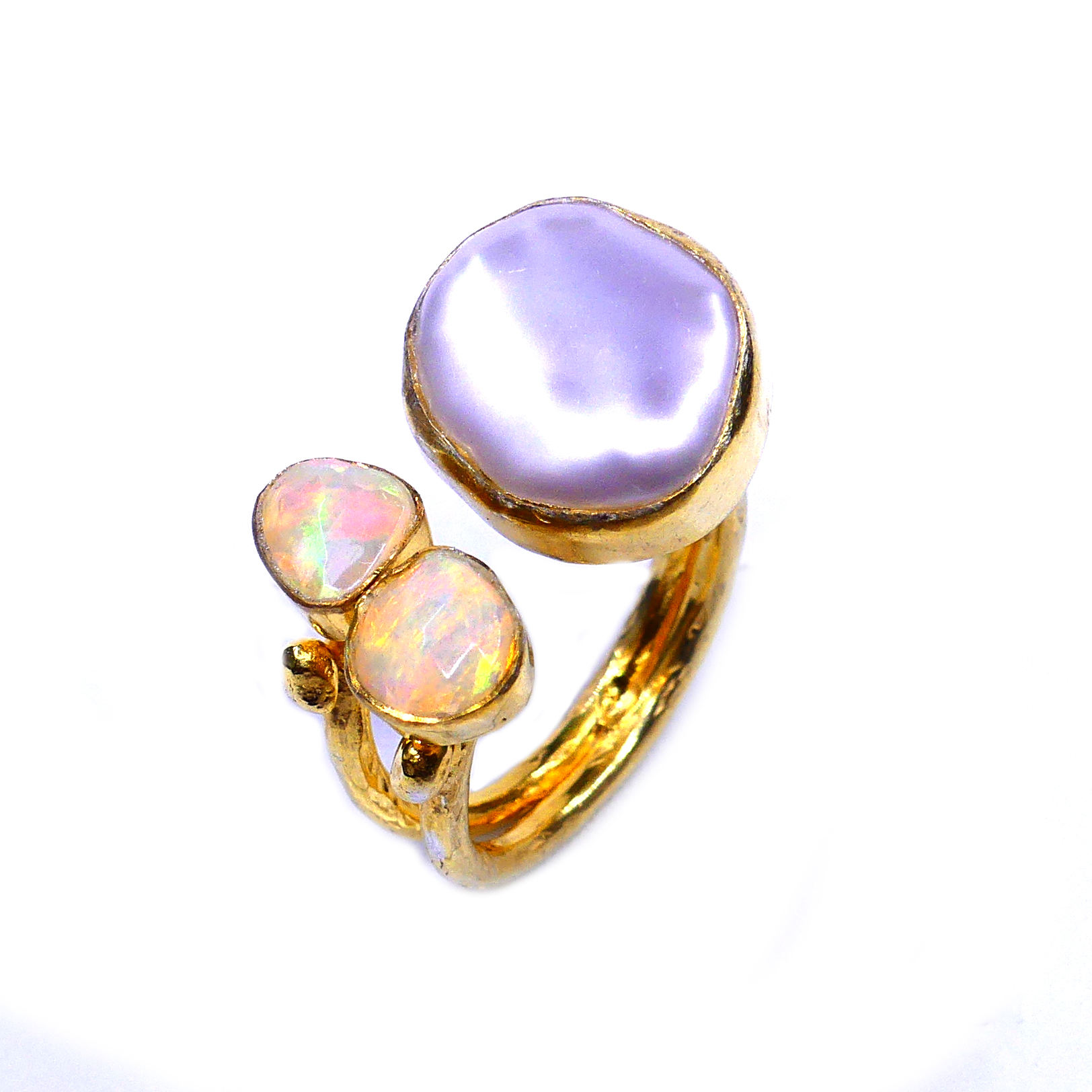 สีเหลือง