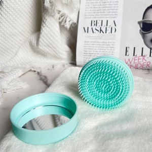 Exportador al por mayor que vende herramientas para el cabello de alta calidad Material plástico terapia de cabeza peine de masaje del cuero cabelludo y peine de viaje - Product Image 6