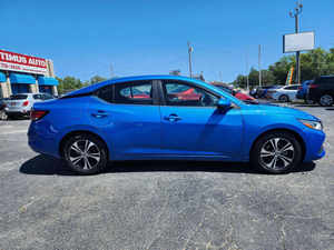 Nissan Sentra-SV 2023 Estándar de Fábrica, Sedán de 4 Puertas - Product Image 6