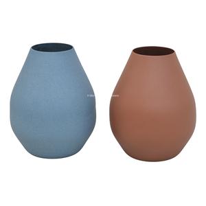 Florero de Hierro Contemporáneo de un Solo Tallo, Diseño para Mesa, para Eventos de Boda y Uso Doméstico, Marca IHA, Modelo IHA24046, Venta al Por Mayor - Product Image 1