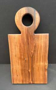 Planche à fromage en bois authentique avec couteau en acier inoxydable, naturelle et élégante - Product Image 2