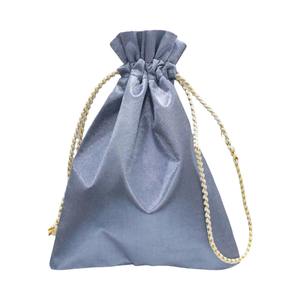 Personnalisable Ethnique Lettre Motif Doux Au Toucher Satin Cordon Shopping Sacs Bijoux Maquillage Party Favors-Bulk quantité minimale de commande 50 Divers - Product Image 1