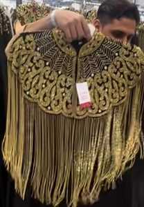 เสื้อคลุมเบอร์เลสก์ประดับลูกปัดและเลื่อม ทรงตรงยาวกรอมพื้น พร้อมสายคล้องแบบห้อยและคอวี สำหรับงานปาร์ตี้คลับสุดหรู - Product Image 5