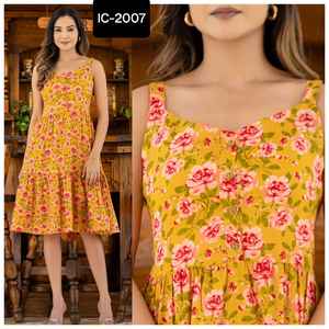Ropa de verano India, Kurtis cortos estampados de algodón con talla grande disponible para mujer, ropa informal y diaria a bajo precio - Product Image 6