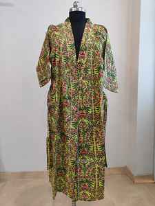 ชุดคลุมกิโมโนผ้าฝ้าย 100% สำหรับผู้หญิง คอวี แขนยาว ลายดอกไม้ สำหรับฤดูร้อน ซักเครื่องได้ สไตล์ลำลอง หรูหรา - Product Image 4