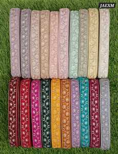 Lacets de travail de fil brodé sur mesure dans vingt options de couleur avec des paillettes brodées dans 1 pouce de largeur à des fins de revente. - Product Image 4