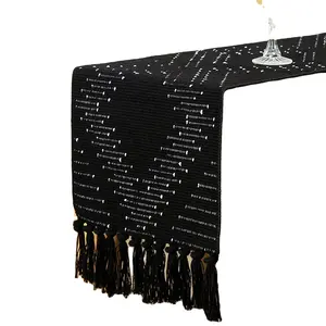 Wholesale Vintage Design and Hand Crafted Table Runner Macrame Useful in Home Decoration and Parties