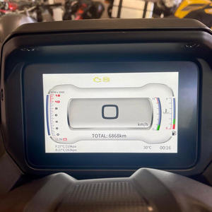 Motocicletas de Calle QJ FORT 4.0, Producto Versátil - Product Image 2