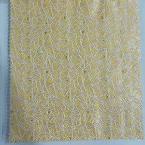 100% Polyester Broderie Tissu pour Vêtements Rembourrage Personnalisé Imprimé Plaid Chaîne Non Tissé Techniques pour Vêtements De Mariage - Product Image 1