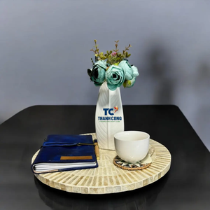 Sets de table faits à la main pour des idées de décoration naturelle assortis à des napperons de luxe en nacre pour des repas raffinés - Product Image 3