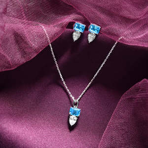 Colgante de Plata de Ley 925 de Primera Calidad con Corte de Pera para Mujeres y Niñas ¡Compra Ahora! - Product Image 2