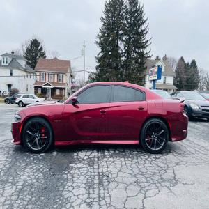 EXCELENTE ESTADO Dodge Charger R/T 2021 - Product Image 2