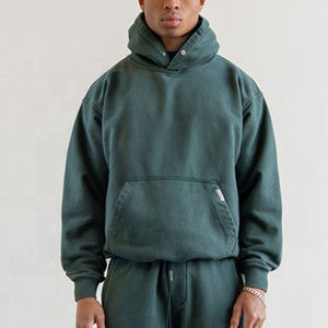 Conjunto Deportivo de Alta Calidad para Adultos, Hombres y Mujeres, Traje Deportivo de 2 Piezas con Pedrería, Logotipo Serigrafiado con Efecto Desgastado por el Sol - Product Image 3