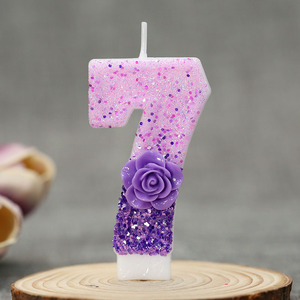 Vela de número de parafina hecha a mano con diseño de flor púrpura, venta al por mayor de fábrica, decoración de pasteles, adorno de fiesta de cumpleaños - Product Image 2