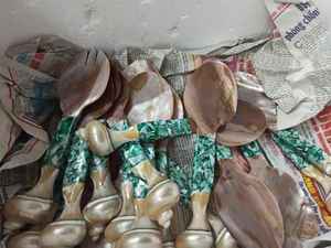 Mother of pearl spoon Vietnam polished shell refined finish handmade wholesale ideal for kitchen accessory companies - Product Image 6