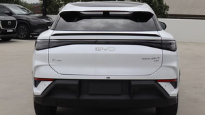 2025 B Y D SEALION 7 SUV performant 4x4 / Conduite à droite / Conduite à gauche - Product Image 6