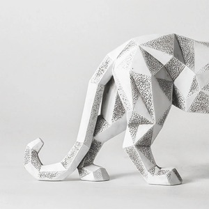 Unique Resin Tiger <b>Table</b> Figurine for Home Interior Decoration and Contemporary Coffee <b>Table</b> Accent <b>Display</b> - Product Image 4