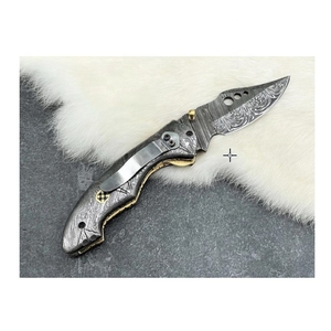 Cuchillo para acampar de acero de Damasco hecho a mano personalizado, OEM mango de madera de alta calidad, estilo de botón pulsador para bolsillo plegable, cuchillos de grado DIY - Product Image 5