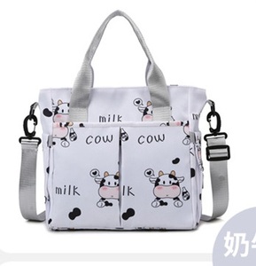 Sac à main multifonctionnel élégant pour maman avec motif d'ours de dessin animé, sac à langer de grande capacité avec bandoulière et plusieurs poches - Product Image 6