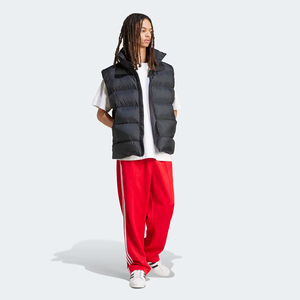 Vente en gros Gilet matelassé décontracté et écologique à col mandarin pour l'hiver léger avec rembourrage en polyester pour hommes - Product Image 1