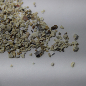 Premium 1-3mm 45% Al2O3 arcilla de pedernal mineral de bauxita calcinado reacción de óxido de aluminio de alta temperatura-para refractario de alta temperatura - Product Image 3