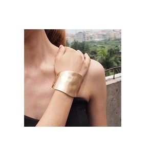 Metal Brass Hammered Design Tribal Brass Candle Stand Metal Women Fashion <b>Bangle</b> <b>Bracelet</b> Cuff Customized - Product Image 1