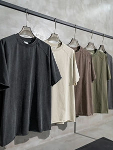 Camiseta de algodón con gráfico de gran tamaño para hombre 240GSM Heavyweight Cropped Boxy Cut Streetwear logotipo personalizado diseño gráfico - Product Image 4