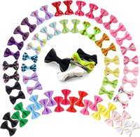 Vente chaude : Accessoires de toilettage pour animaux de compagnie (chats et chiens) : Nœuds papillon en mousse de coton, multicolores et aux motifs personnalisés